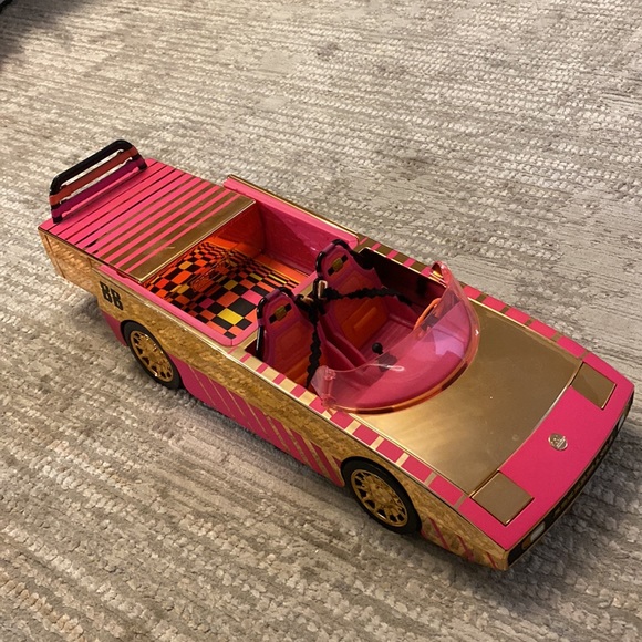 LOL Surprise Car Pool coup with headlights that work. - Picture 4 of 5